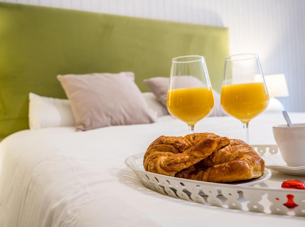 Malaga Center Experience - Premium Apartment Bagian luar foto