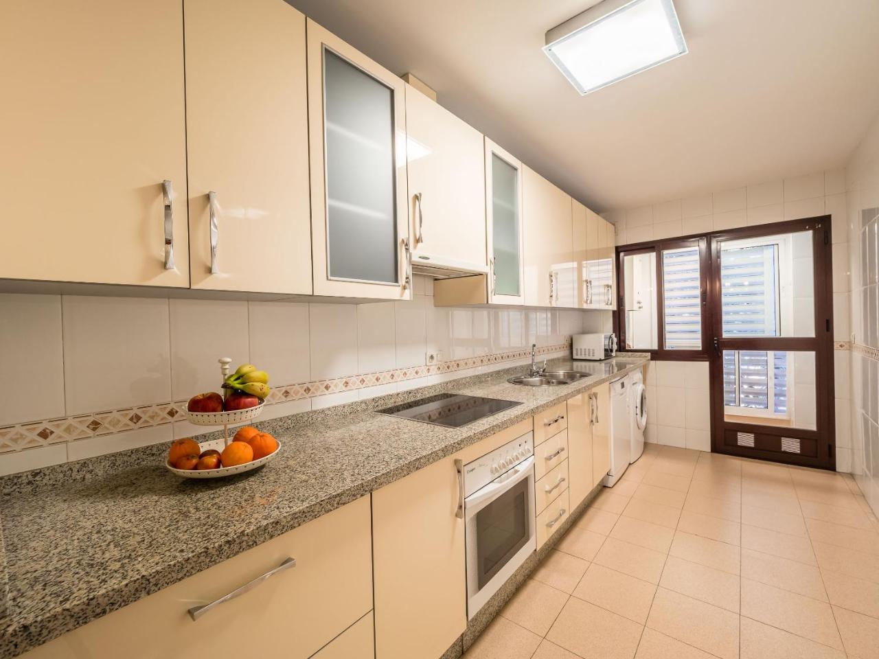 Malaga Center Experience - Premium Apartment Bagian luar foto