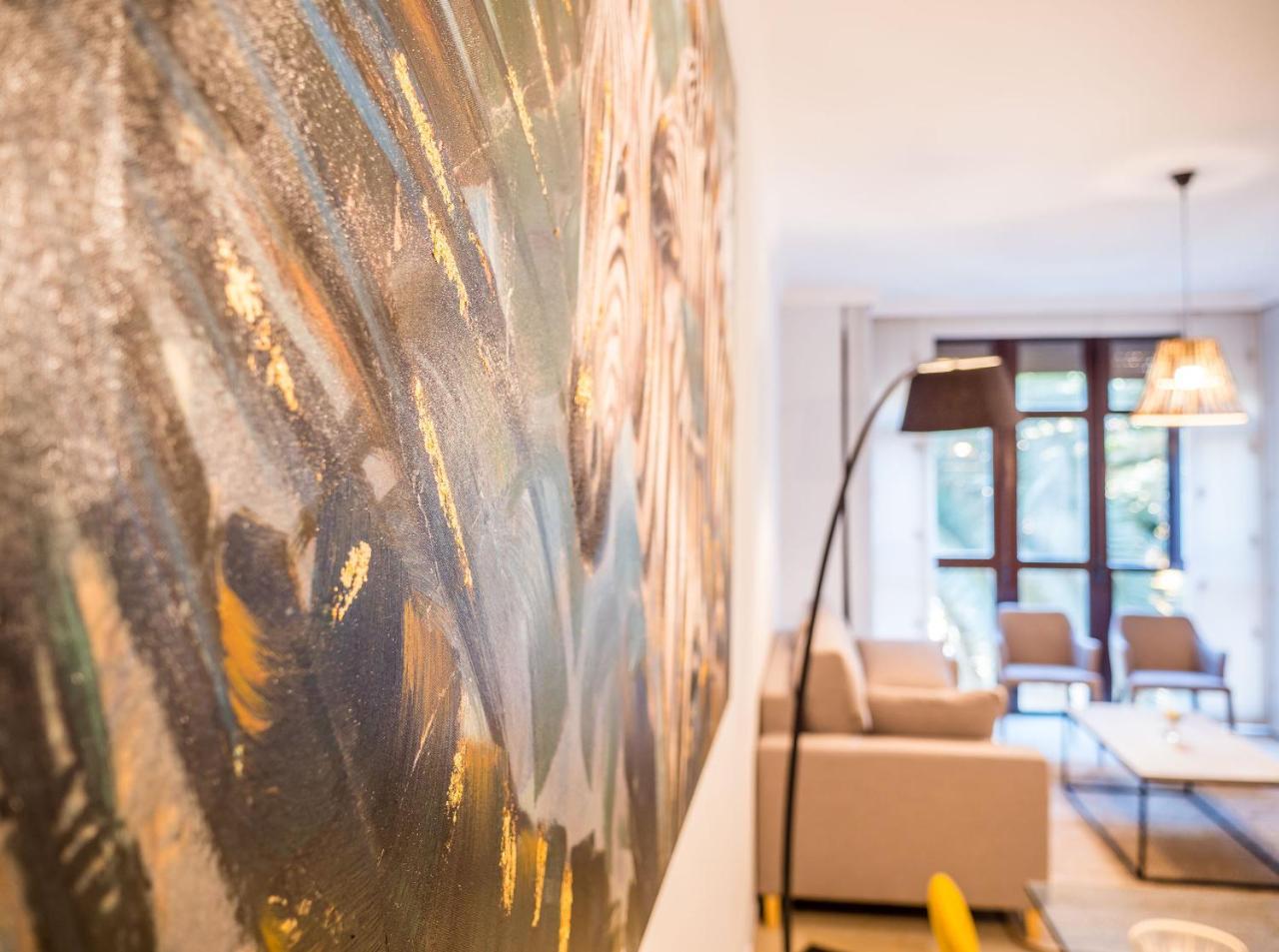Malaga Center Experience - Premium Apartment Bagian luar foto